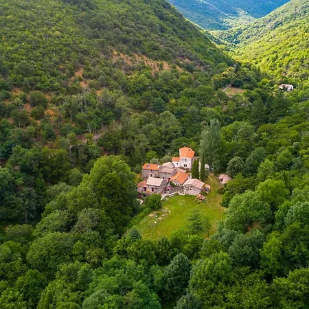 بيت ضيافة De Ribard 3*